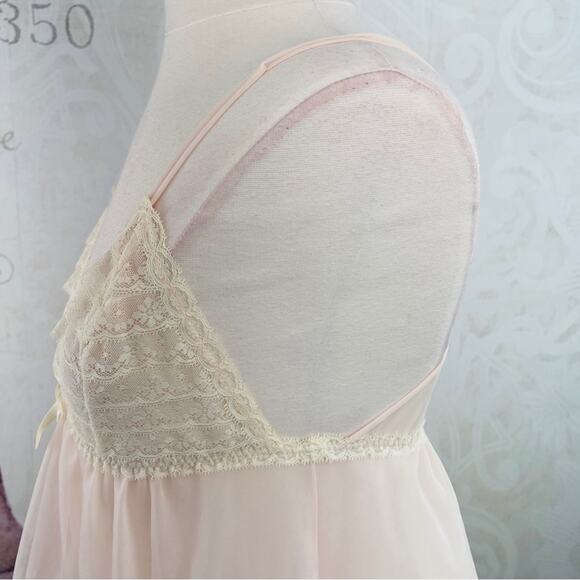 Vintage Negligee Nighty Sheer Soft Pink with Off White Lace - Picture 7 of 12